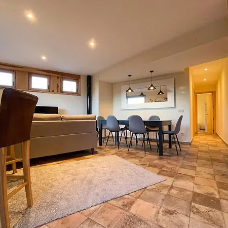 Cal Gatesques 3 Appartement *